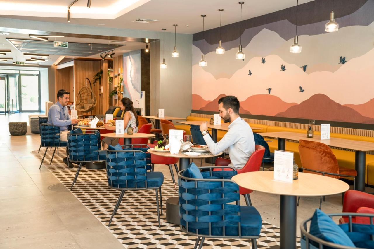 Novotel Gaziantep Exteriör bild