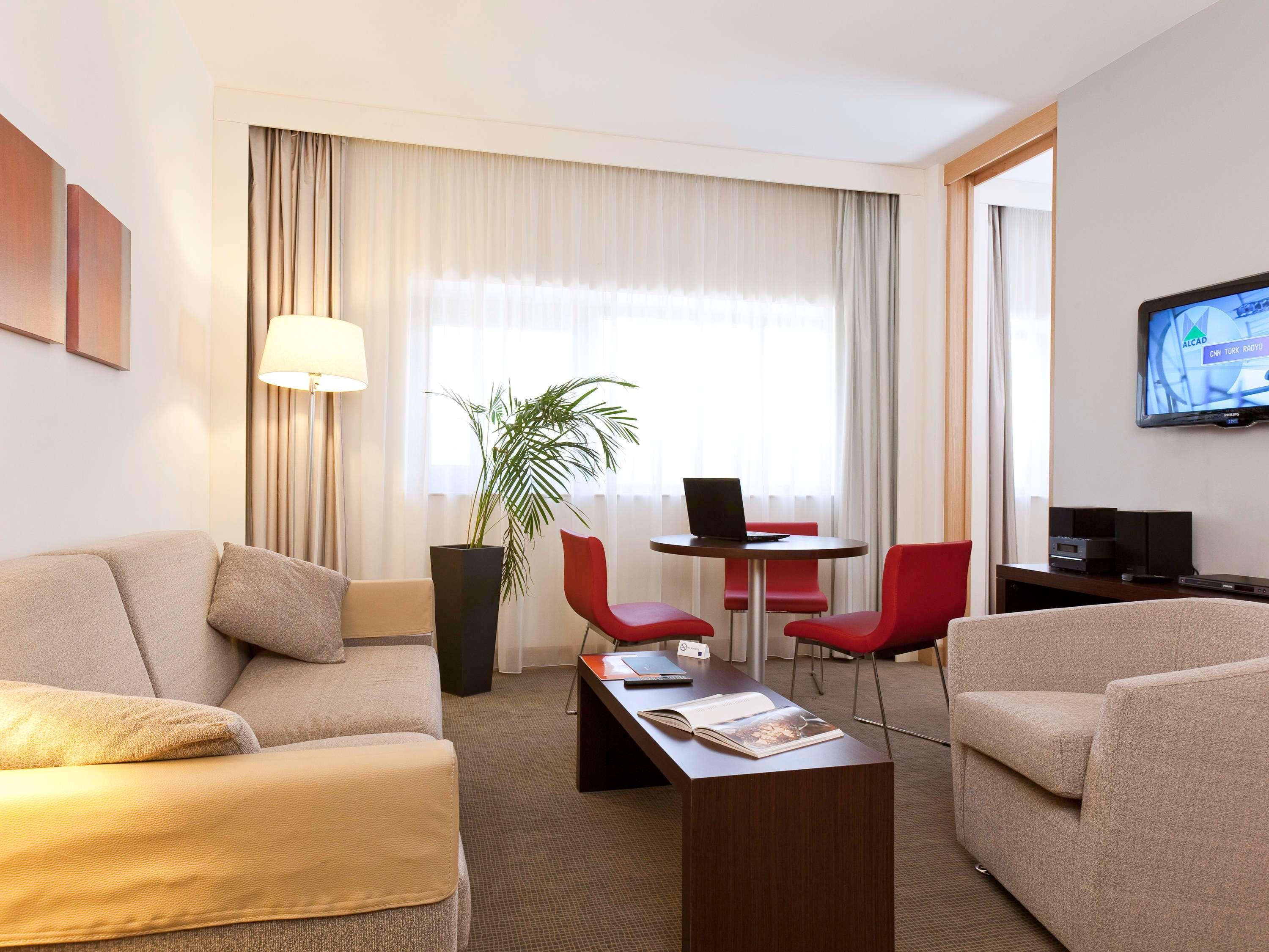Novotel Gaziantep Exteriör bild
